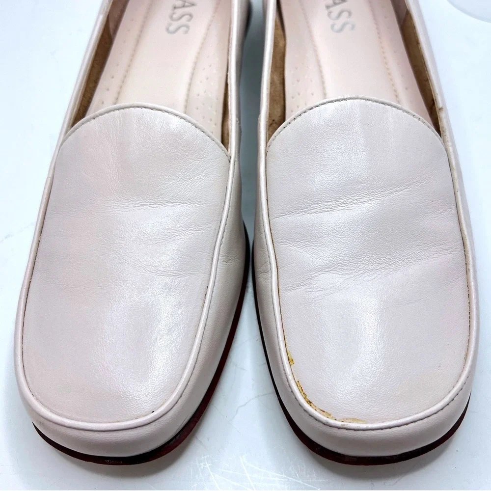 Bass Kazia Women Blush Pink Leather Loafers Size 9M Made in‎ Brazil Low Heel